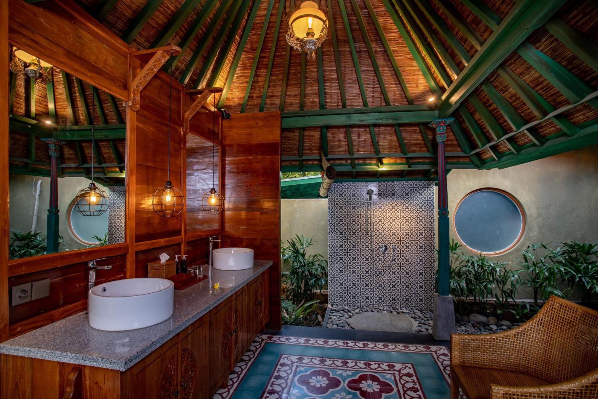 Arya Arkananta Resort & Spa Ubud  Bilik gambar